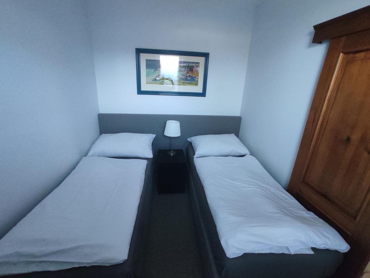 Domo Apartment Středokluky Zewnętrze zdjęcie